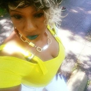 Meet your Posher, Anjanette